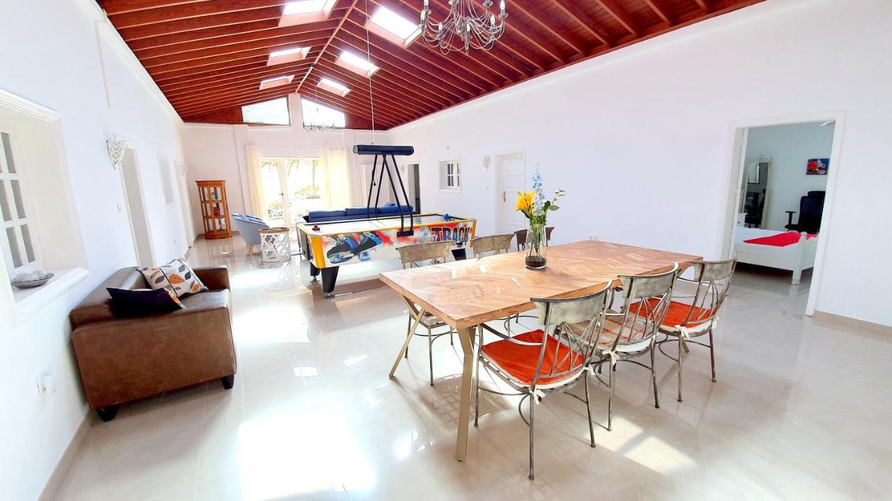 Stunning Sea View Villa With 6 Bedrooms & Heated Pool - Villa Renaissance Playa Blanca Dış mekan fotoğraf