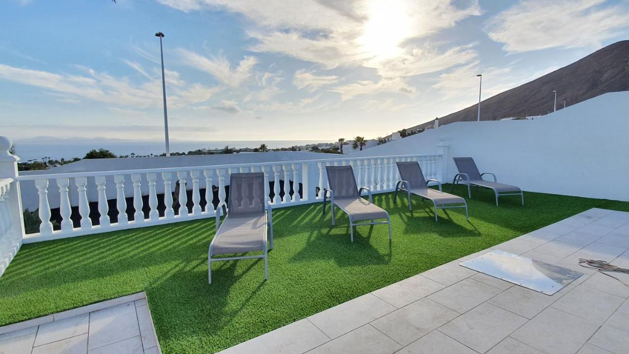 Stunning Sea View Villa With 6 Bedrooms & Heated Pool - Villa Renaissance Playa Blanca Dış mekan fotoğraf